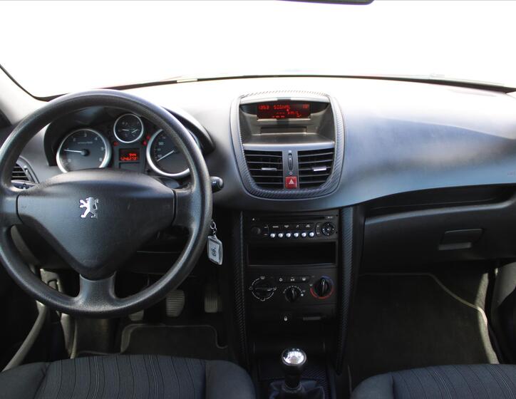 Peugeot 207 14