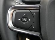 Volvo XC40 11