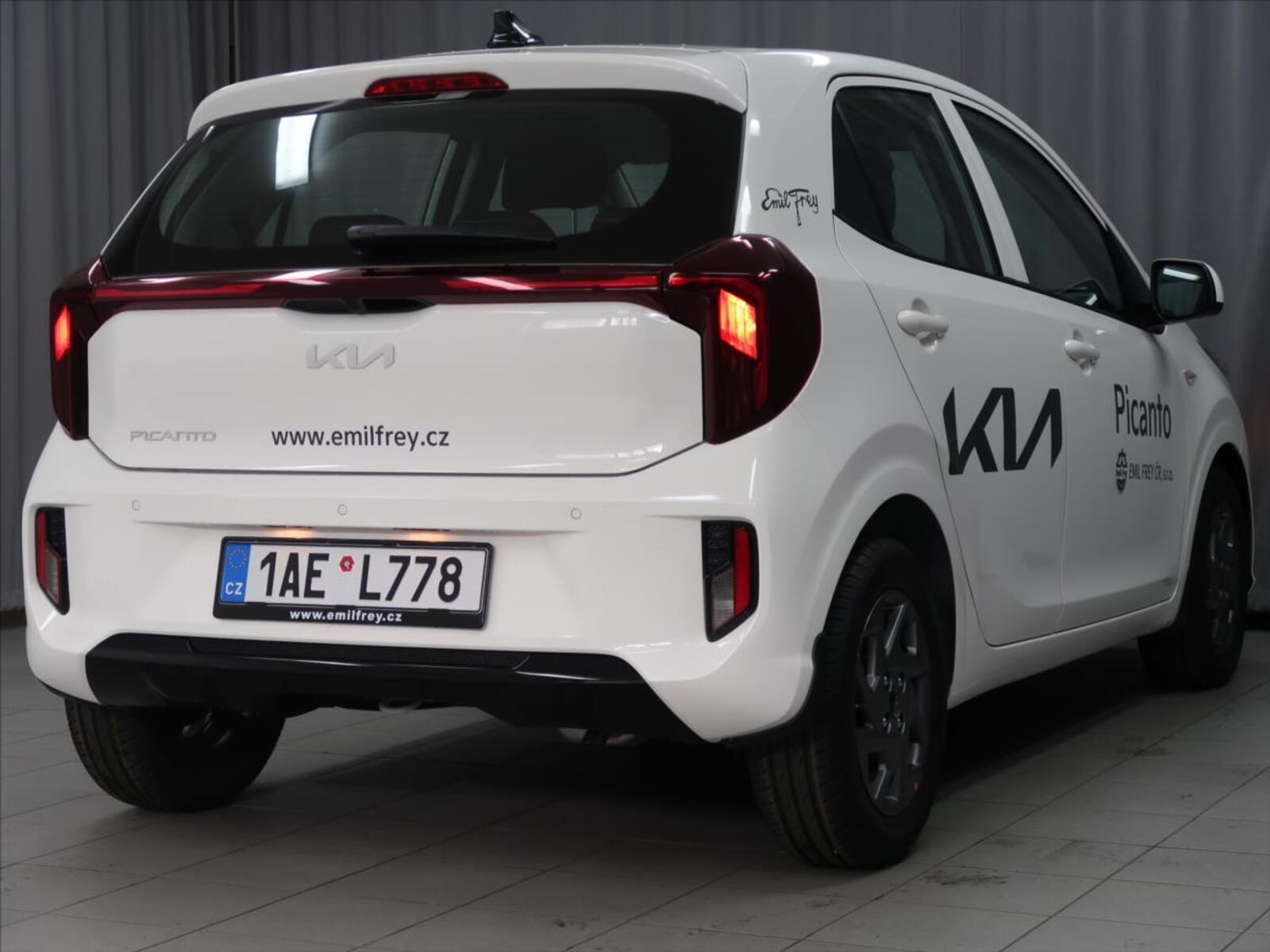 KIA Picanto 8