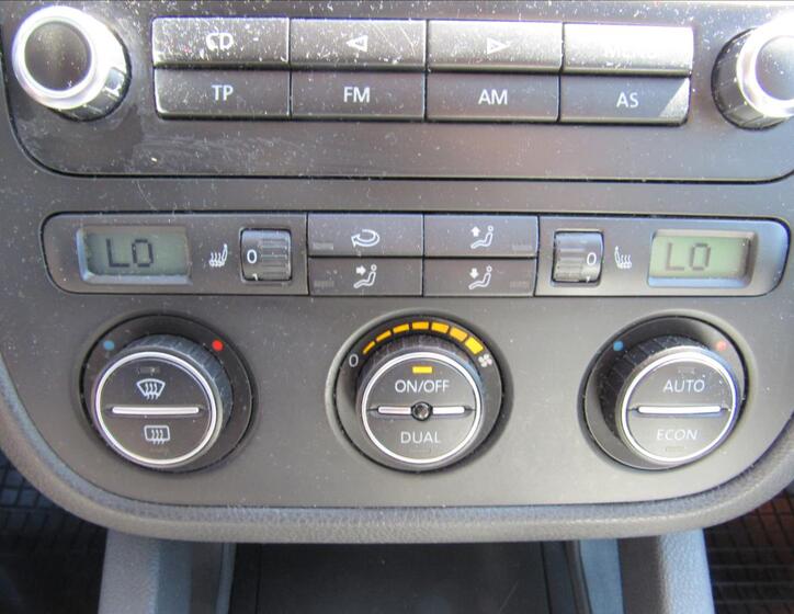 Volkswagen Golf 17
