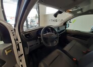 Opel Vivaro 4