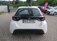 Toyota Yaris 30