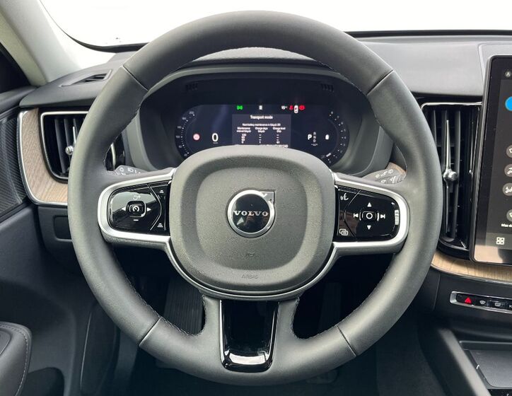 Volvo XC60 18