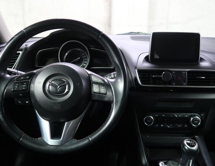 Mazda 3 15