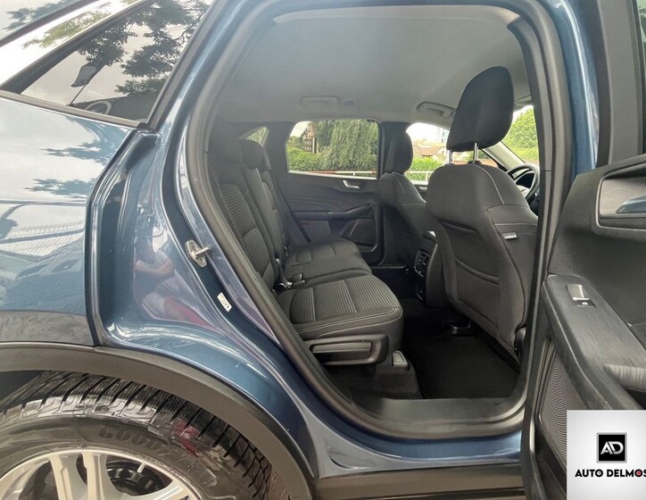 Ford Kuga 28