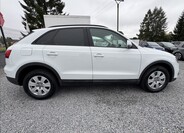 Audi Q3 8