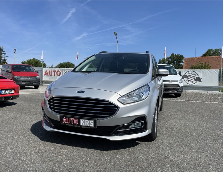 Ford Galaxy 13