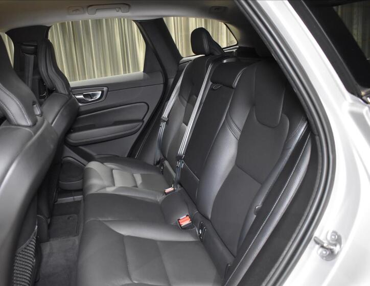 Volvo XC60 9