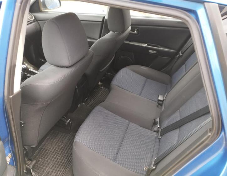 Mazda 3 10