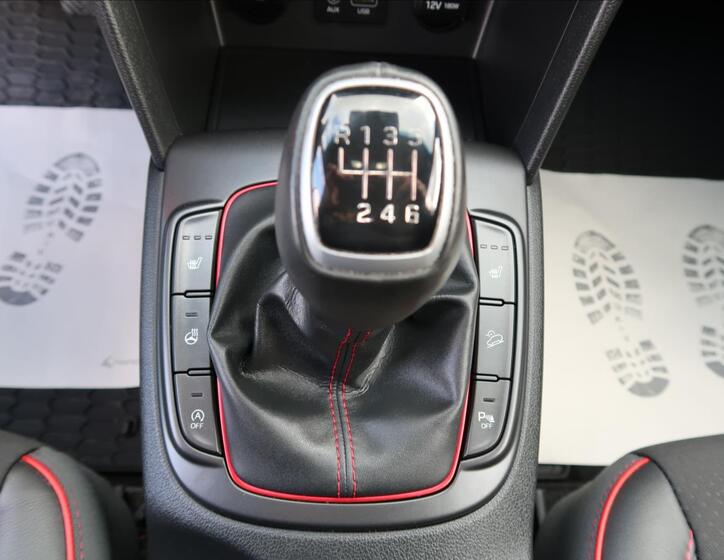 Hyundai Kona 16