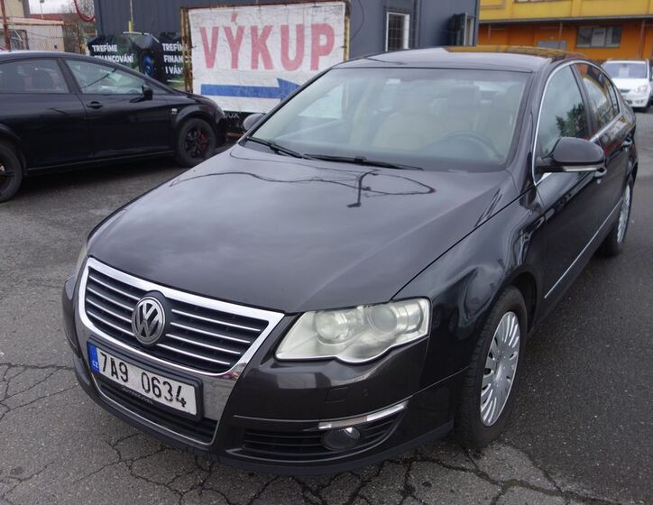 Volkswagen Passat 1