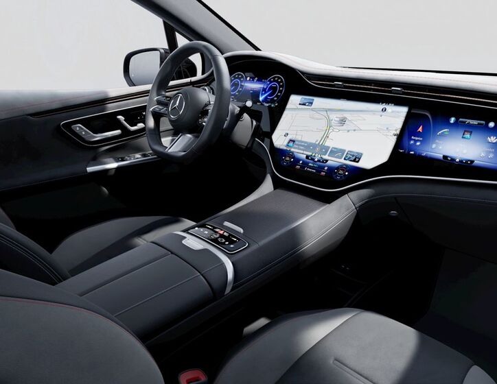 Mercedes-Benz EQE 8