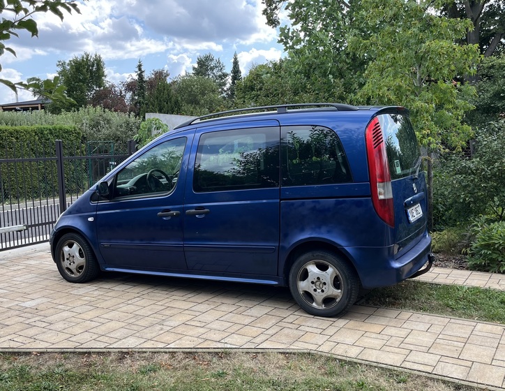 Mercedes-Benz Vaneo 3