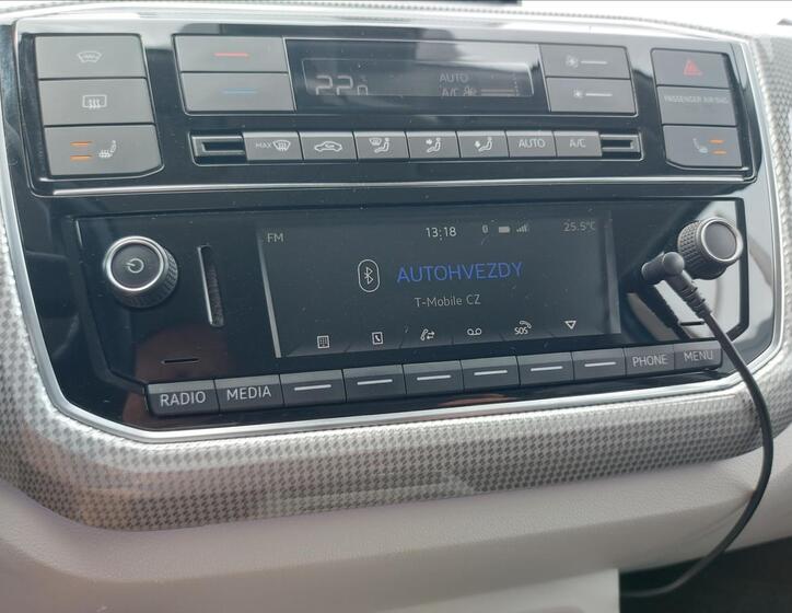 Volkswagen e-up! 38