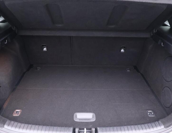 KIA Ceed 10