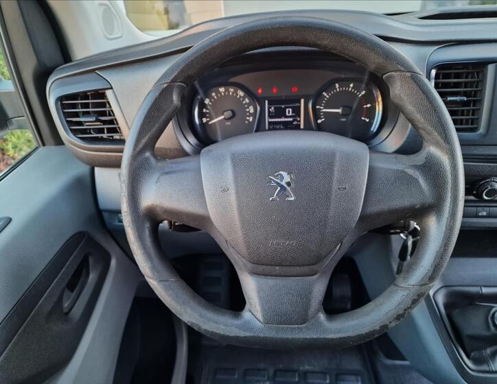 Peugeot Expert 22