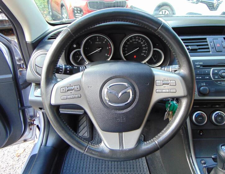 Mazda 6 10