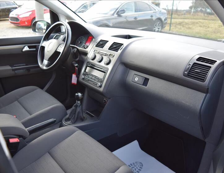 Volkswagen Touran 21