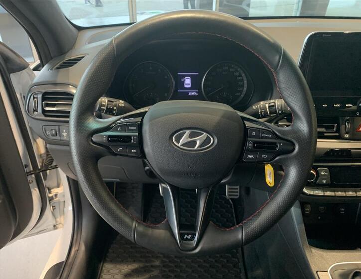 Hyundai i30 29