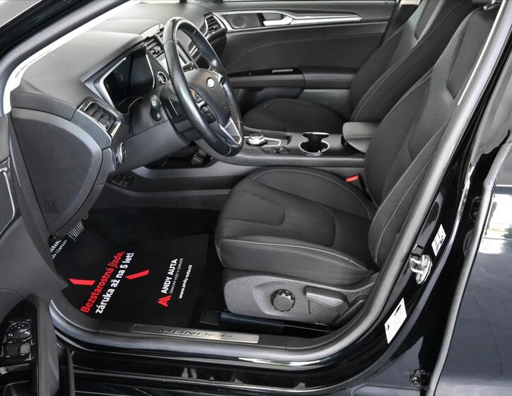 Ford Mondeo 9
