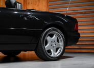 Mercedes-Benz SL 5