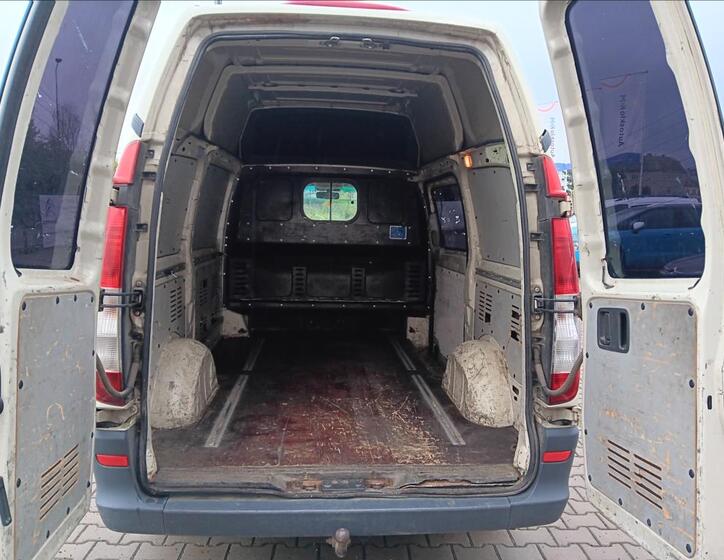Mercedes-Benz Vito 5