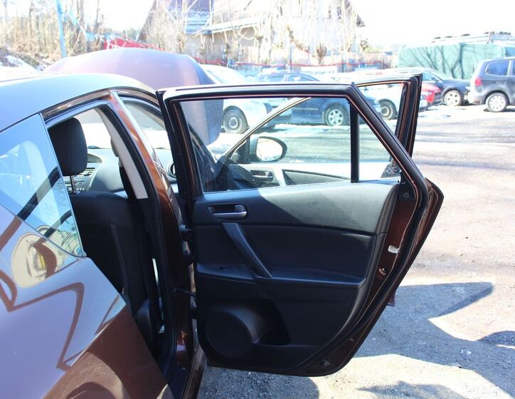 Mazda 3 21