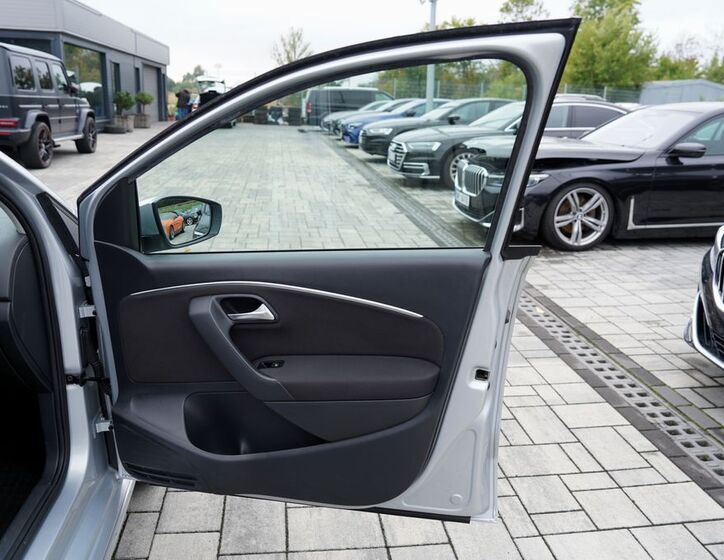 Volkswagen Polo 21
