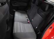Toyota Yaris 10