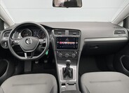 Volkswagen Golf 9