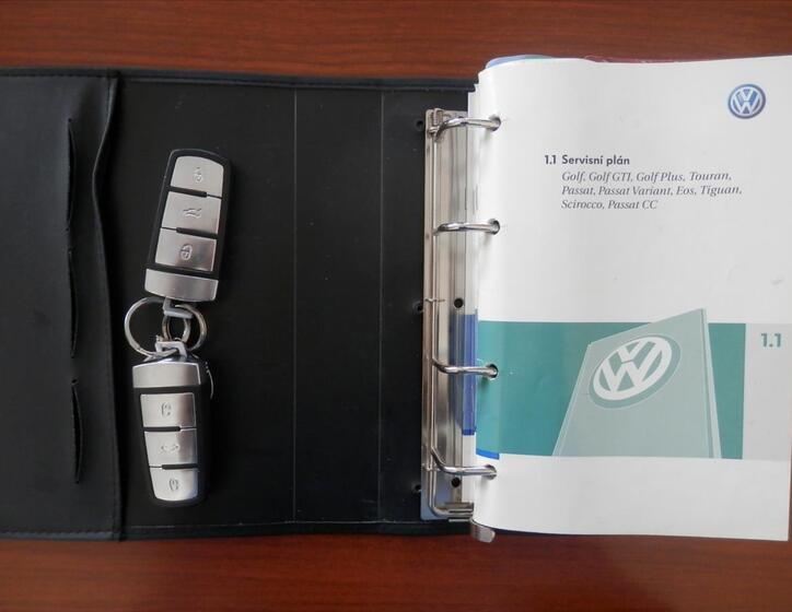 Volkswagen Passat CC 35