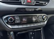 Hyundai i30 15