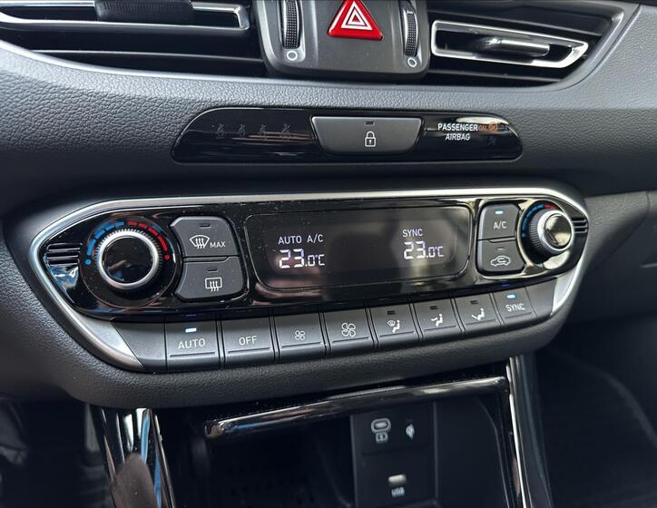 Hyundai i30 15