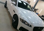 Jaguar XF 10