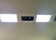 Volkswagen Caravelle 11