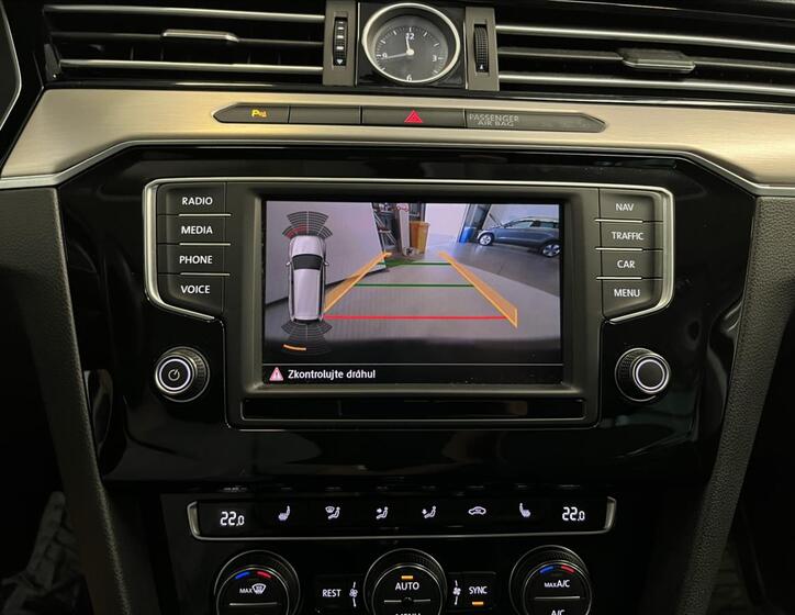 Volkswagen Passat 11