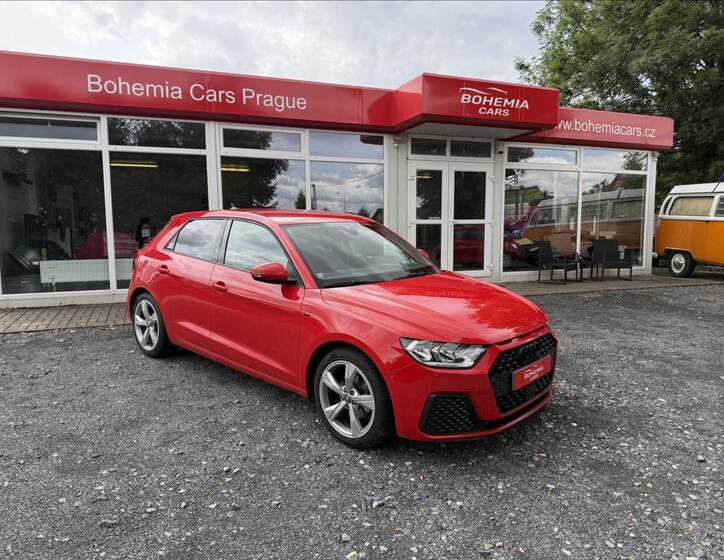 Audi A1 1
