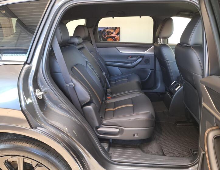 Mazda CX-80 6