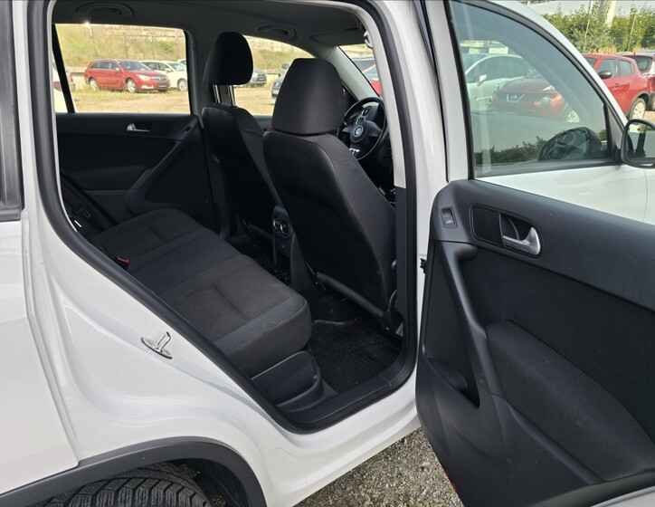Volkswagen Tiguan 12