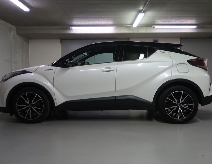 Toyota C-HR 8