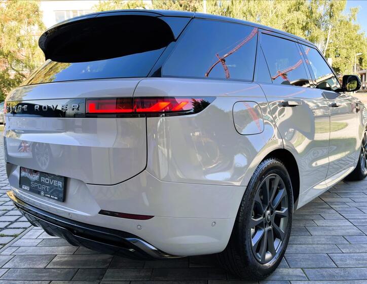 Land Rover Range Rover Sport 7