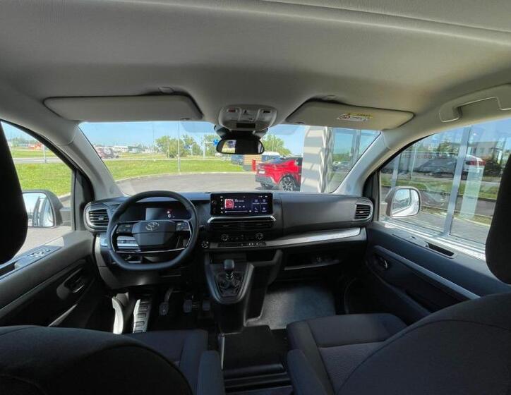 Toyota ProAce Verso 27