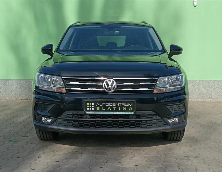 Volkswagen Tiguan 9
