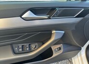 Volkswagen Passat 11