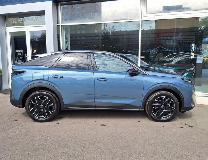 Peugeot 3008 8