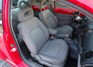 Volkswagen New Beetle 21
