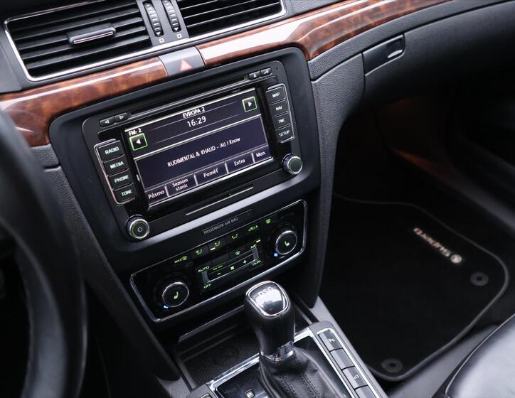 Škoda Superb 26