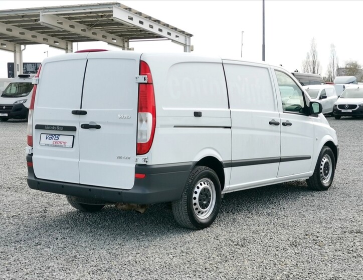 Mercedes-Benz Vito 3