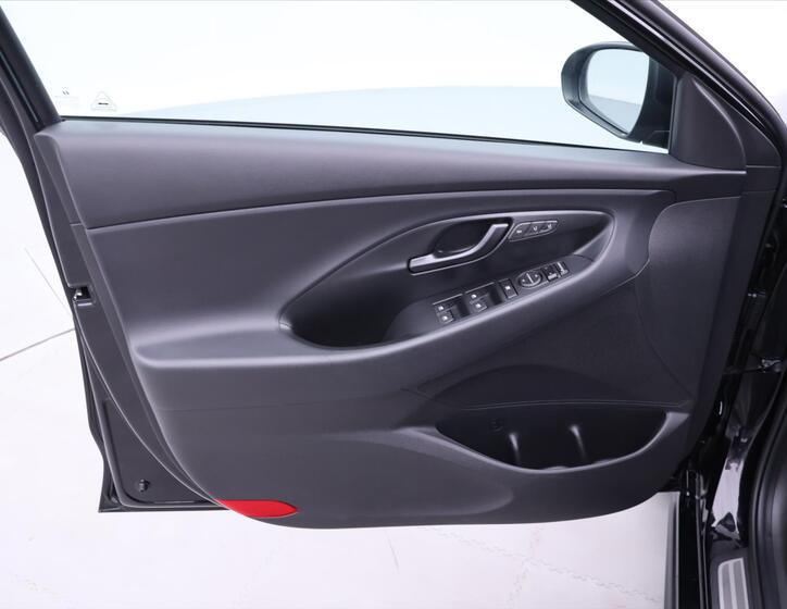 Hyundai i30 11
