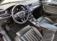 Škoda Superb 9